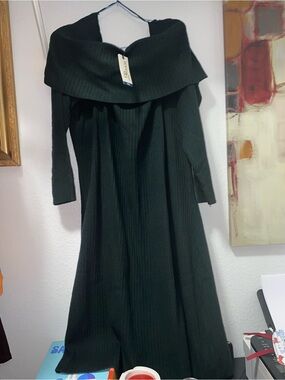 Terra & Sky Black Off-Shoulder Ribbed Long Sleeve knit dress